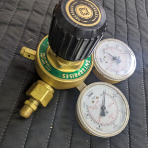 Western Enterprises RC-9-3 Compressed Gas Regulator Oxygen