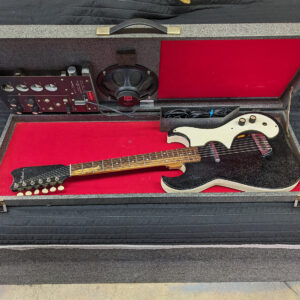 Silvertone Model 1457 Amp-In-Case Semi-Hollow Body Electric Guitar, made by Danelectro