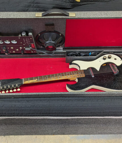 Silvertone Model 1457 Amp-In-Case Semi-Hollow Body Electric Guitar, made by Danelectro