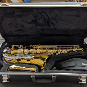 Yamaha YAS-26 Standard Alto Saxophone with case
