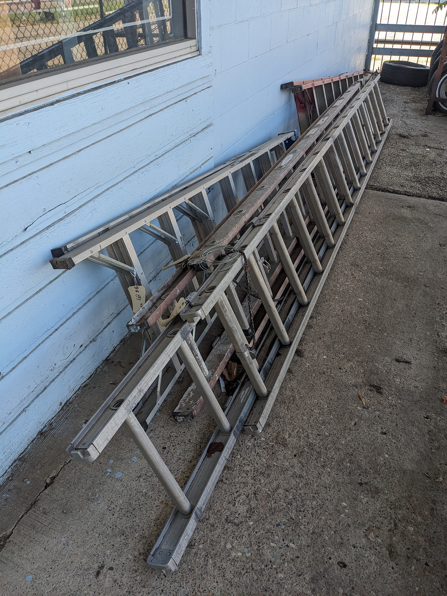 werner 28ft ladder