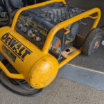 DEWALT d55146  4.5 Gallon Portable Electric Air Compressor